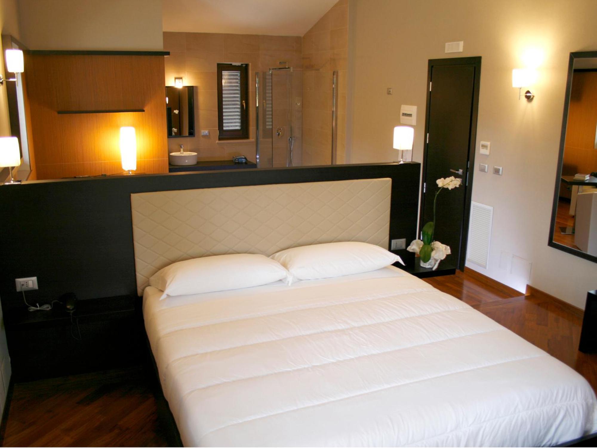 Il Castagneto Hotel Мелфи Стая снимка