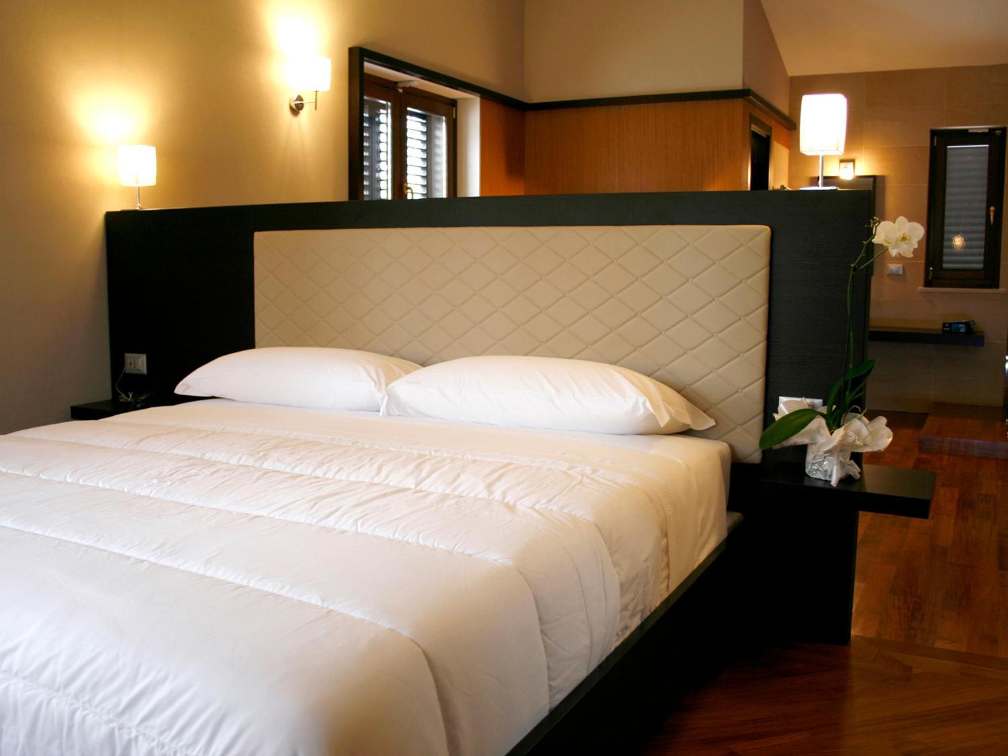 Il Castagneto Hotel Мелфи Стая снимка