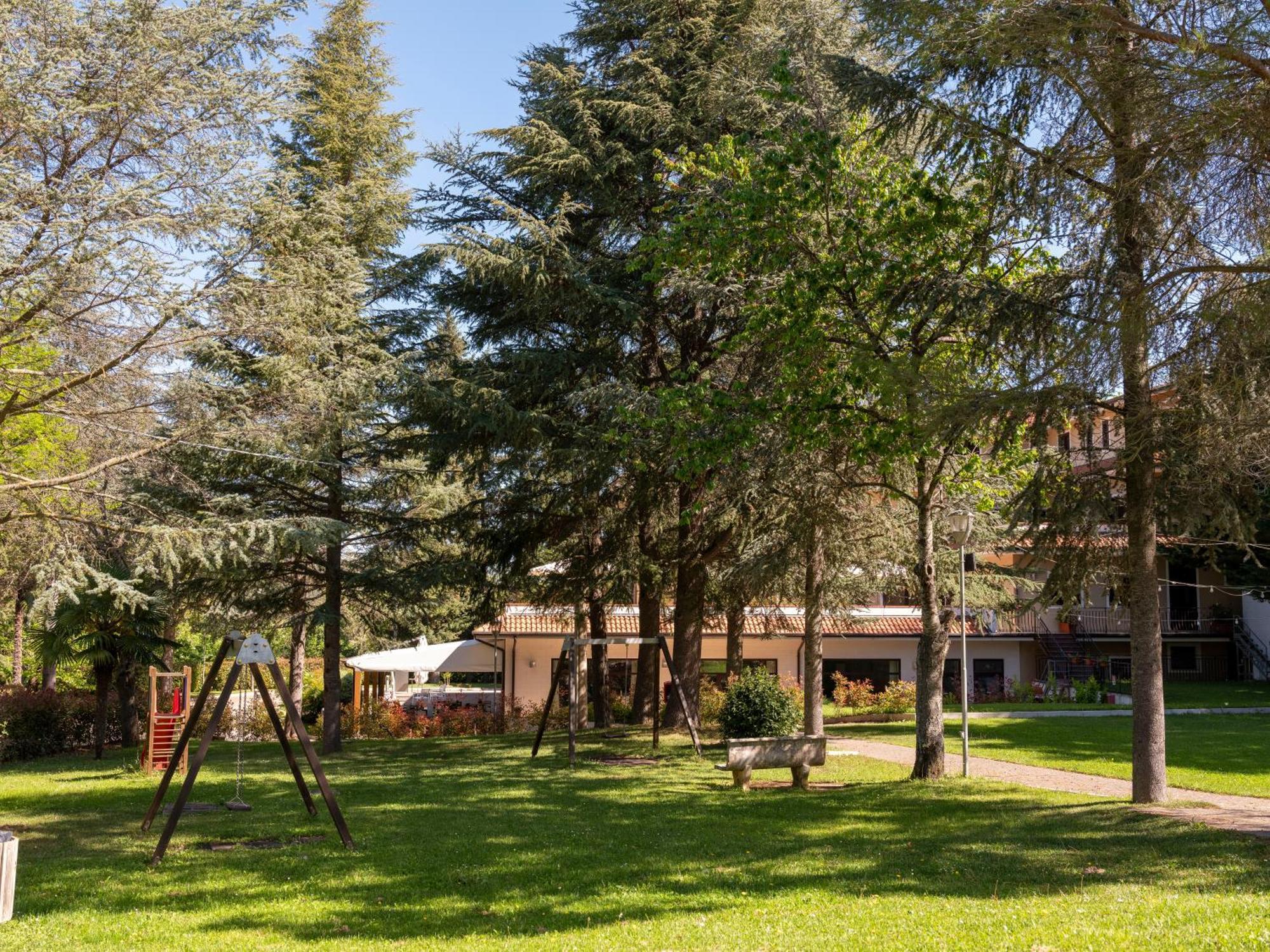 Il Castagneto Hotel Мелфи Екстериор снимка